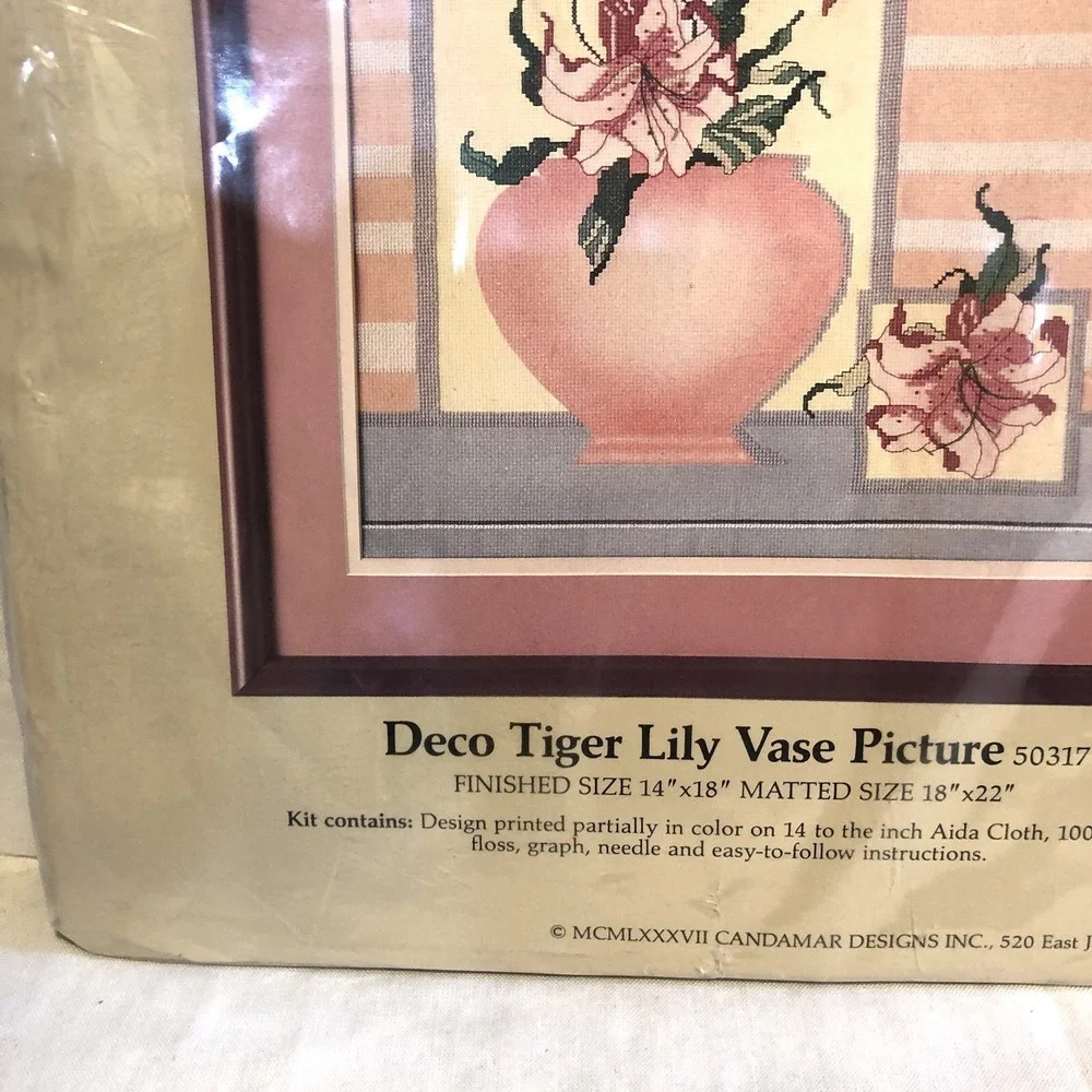 Vintage Something Special DECO TIGER LILY VASE PICTURE Counted Cross Stitch 1987